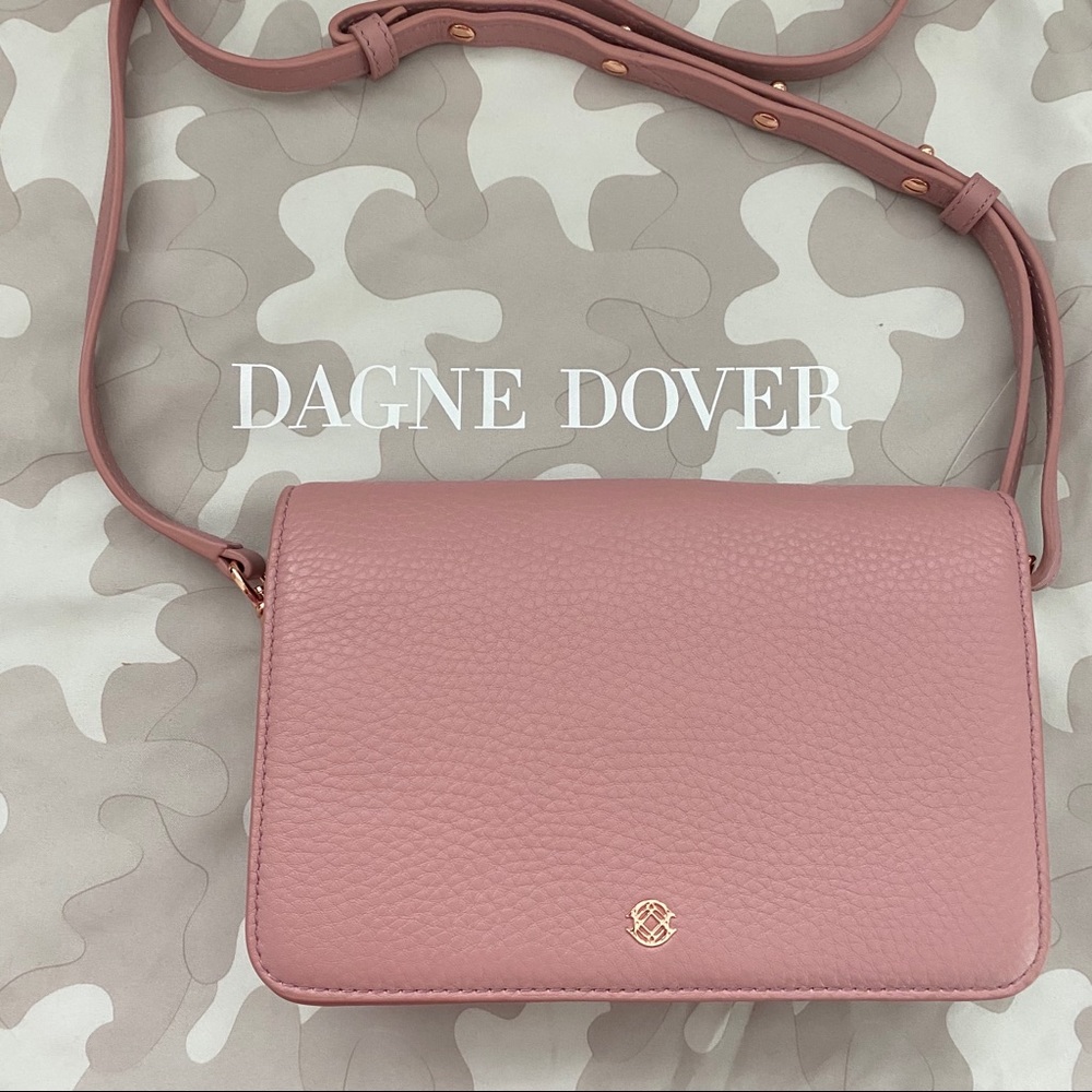 Like New Dagne Dover small Andra Crossbody